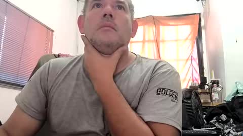 Juan Manuel online show from 9, 11, 2025