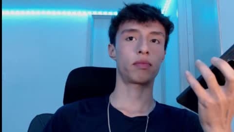 Snapshot of juanmres chatting on 15, 10, 2025 juanmres online show from 15, 10, 2025