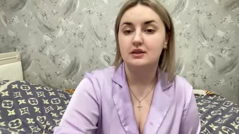 Snapshot of judevalenti chatting on 25, 11, 2025 JudeValenti online show from 25, 11, 2025