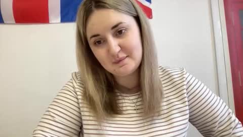 Snapshot of judevalenti chatting on 4, 12, 2025 JudeValenti online show from 4, 12, 2025