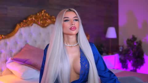 Snapshot of juicy_jessye chatting on 13, 12, 2025 Jessye online show from 13, 12, 2025