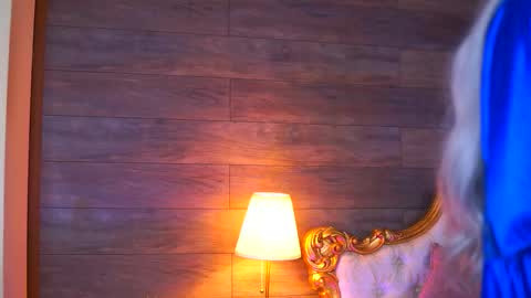 Snapshot of juicy_jessye chatting on 22, 12, 2025 Jessye online show from 22, 12, 2025