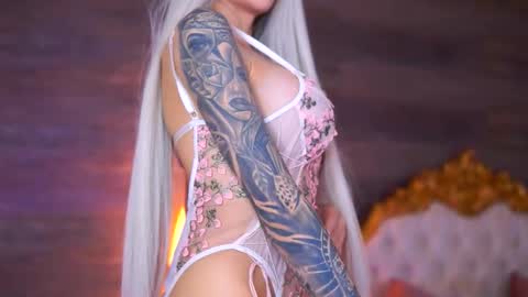 Snapshot of juicy_jessye chatting on 2, 2, 2026 Jessye online show from 2, 2, 2026