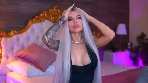 Snapshot of juicy_jessye chatting on 4, 2, 2026 Jessye online show from 4, 2, 2026