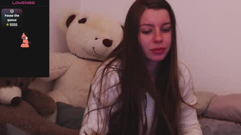 Snapshot of juicy_mystery chatting on 24, 1, 2025 laura online show from 24, 1, 2025