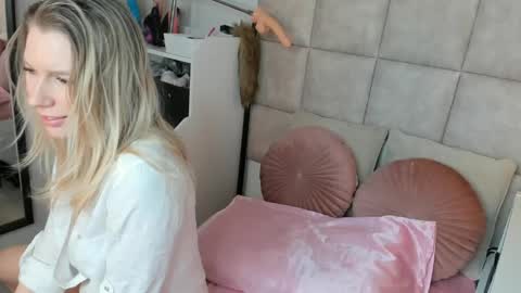 Snapshot of juicy_pussie chatting on 30, 4, 2026 Tatjana online show from 30, 4, 2026