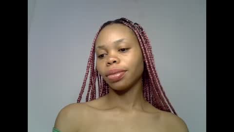 Snapshot of juicy_slut0 chatting on 18, 7, 2026 Champaign online show from 18, 7, 2026