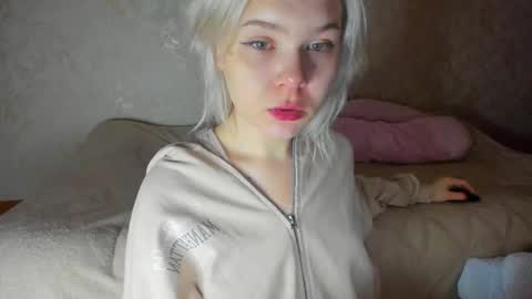 Anna online show from 30, 9, 2025