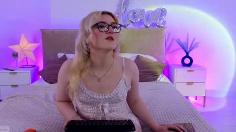 Snapshot of jules_nightt chatting on 25, 5, 2026 Jules Nightt online show from 25, 5, 2026