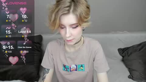 Snapshot of julescrown chatting on 11, 2, 2025 Jules online show from 11, 2, 2025