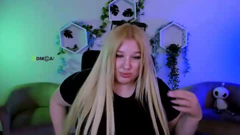 juli kisss online show from 1, 7, 2026