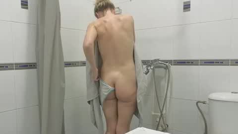 julia_giulia online show from 30, 11, 2025