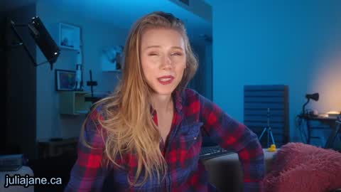 Julia Jane online show from 5, 1, 2025