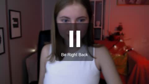 Julia  online show from 15, 12, 2024