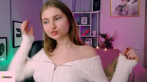 Julia  online show from 23, 12, 2024