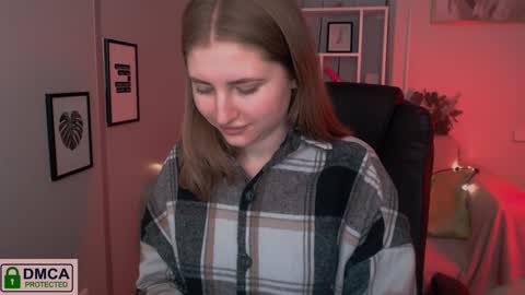 Julia  online show from 29, 12, 2024