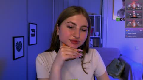 Julia  online show from 6, 2, 2025