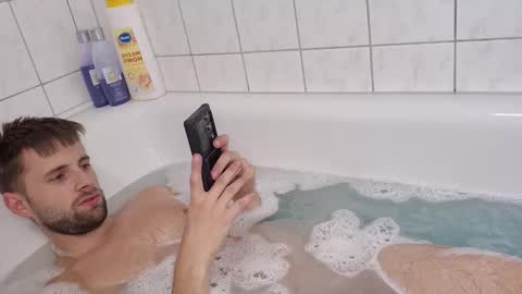 julia_official online show from 8, 11, 2025