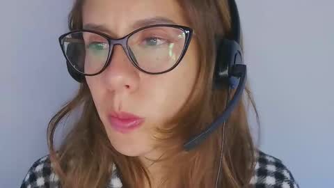 Julia Schedule 10 pm to 4  am GTM-5 online show from 10, 11, 2025