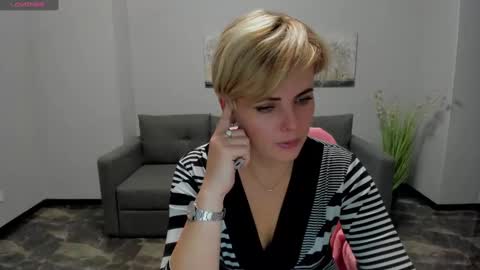 Julia online show from 12, 12, 2024