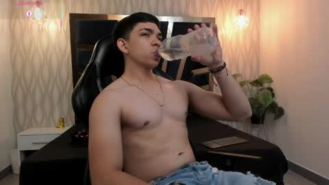 JULIAN  online show from 10, 4, 2026