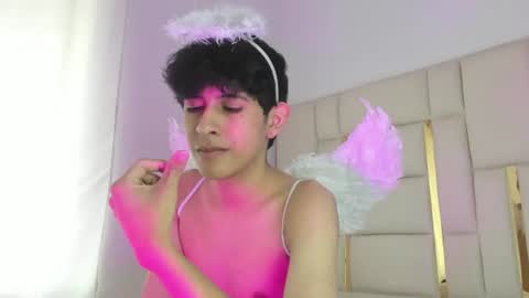 Snapshot of julian_xp chatting on 10, 6, 2026 Julian online show from 10, 6, 2026