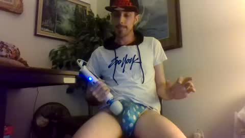 Snapshot of julianjj2001 chatting on 2, 1, 2025 julianjj2001 online show from 2, 1, 2025