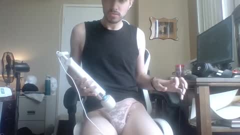 Snapshot of julianjj2001 chatting on 8, 9, 2025 julianjj2001 online show from 8, 9, 2025