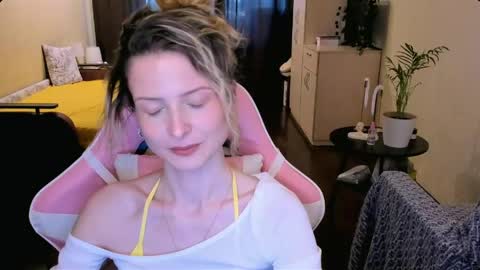 Julie online show from 27, 5, 2026