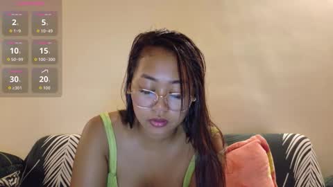 Snapshot of julie_vixen chatting on 22, 12, 2025 julie_vixen online show from 22, 12, 2025