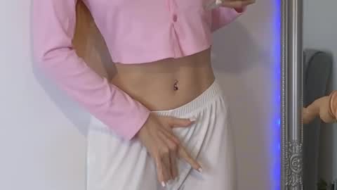 Snapshot of juliejuliette chatting on 1, 10, 2025 Julia online show from 1, 10, 2025