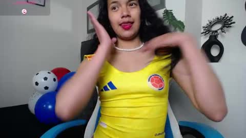 Snapshot of julieta_parker7 chatting on 12, 6, 2026 Julieta online show from 12, 6, 2026