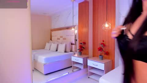     online show from 5, 3, 2026