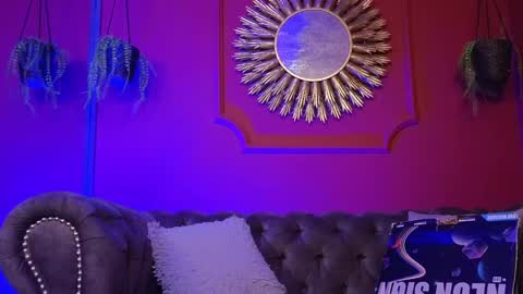  Julieta  online show from 9, 2, 2026