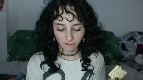 Julieta Jaguar online show from 17, 12, 2024