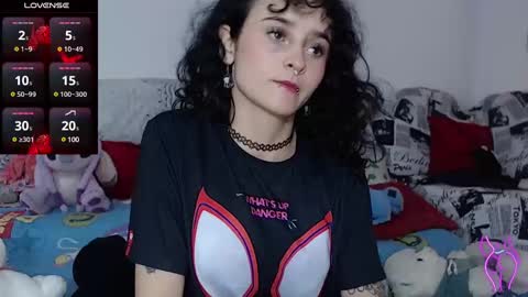 Julieta Jaguar online show from 28, 1, 2025