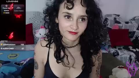 Julieta Jaguar online show from 4, 2, 2025