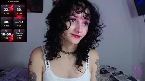 Julieta Jaguar online show from 24, 2, 2025