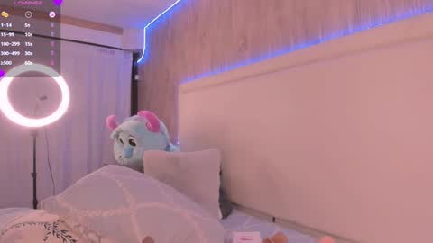 Julieta Vargas online show from 29, 1, 2025