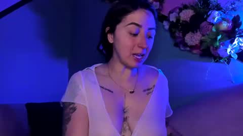 Snapshot of juliethcruz chatting on 1, 7, 2026 online show from 1, 7, 2026