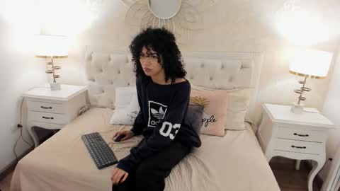 Snapshot of julietta___ chatting on 23, 3, 2026 julietta online show from 23, 3, 2026