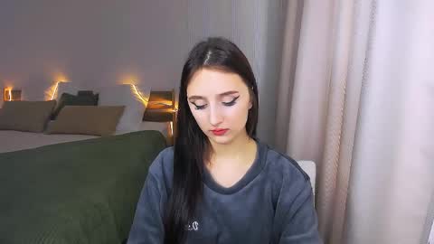 Snapshot of juliettemonli chatting on 2, 6, 2026 juliettemonli online show from 2, 6, 2026