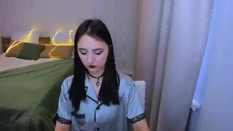 Snapshot of juliettemonli chatting on 17, 6, 2026 juliettemonli online show from 17, 6, 2026