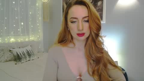 JulietteSensual online show from 5, 1, 2025