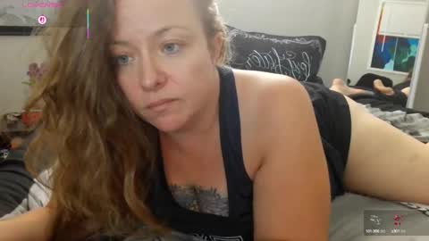 Snapshot of julimonroe chatting on 11, 9, 2025 Juli Monroe online show from 11, 9, 2025