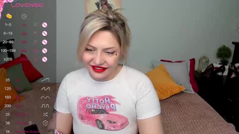 Jully online show from 15, 2, 2025