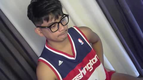 Snapshot of julz_alwayshorny chatting on 8, 2, 2026 call me julz online show from 8, 2, 2026