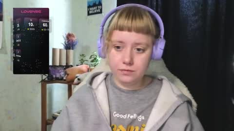 Snapshot of june_shy0 chatting on 1, 10, 2025 June online show from 1, 10, 2025