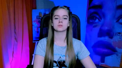 junewoods online show from 19, 3, 2026