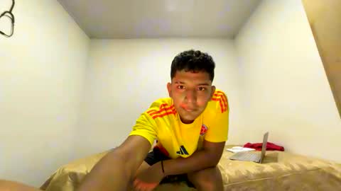 junior_osorio_2 online show from 14, 1, 2026